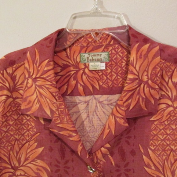 Tommy Bahama Cropped Hawaiian Shirt, Size L - Picture 4 of 6